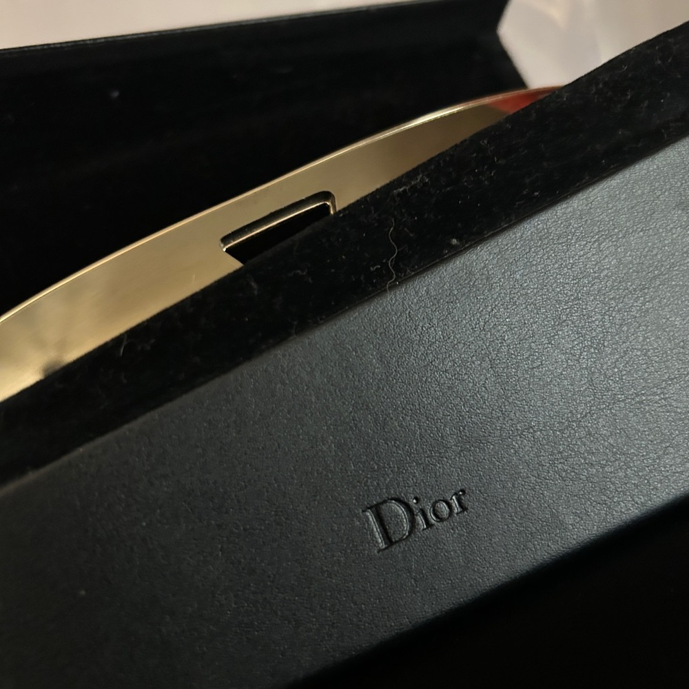 Black and Gold Dior Sunglasses- New Condition - Picture 8 of 9